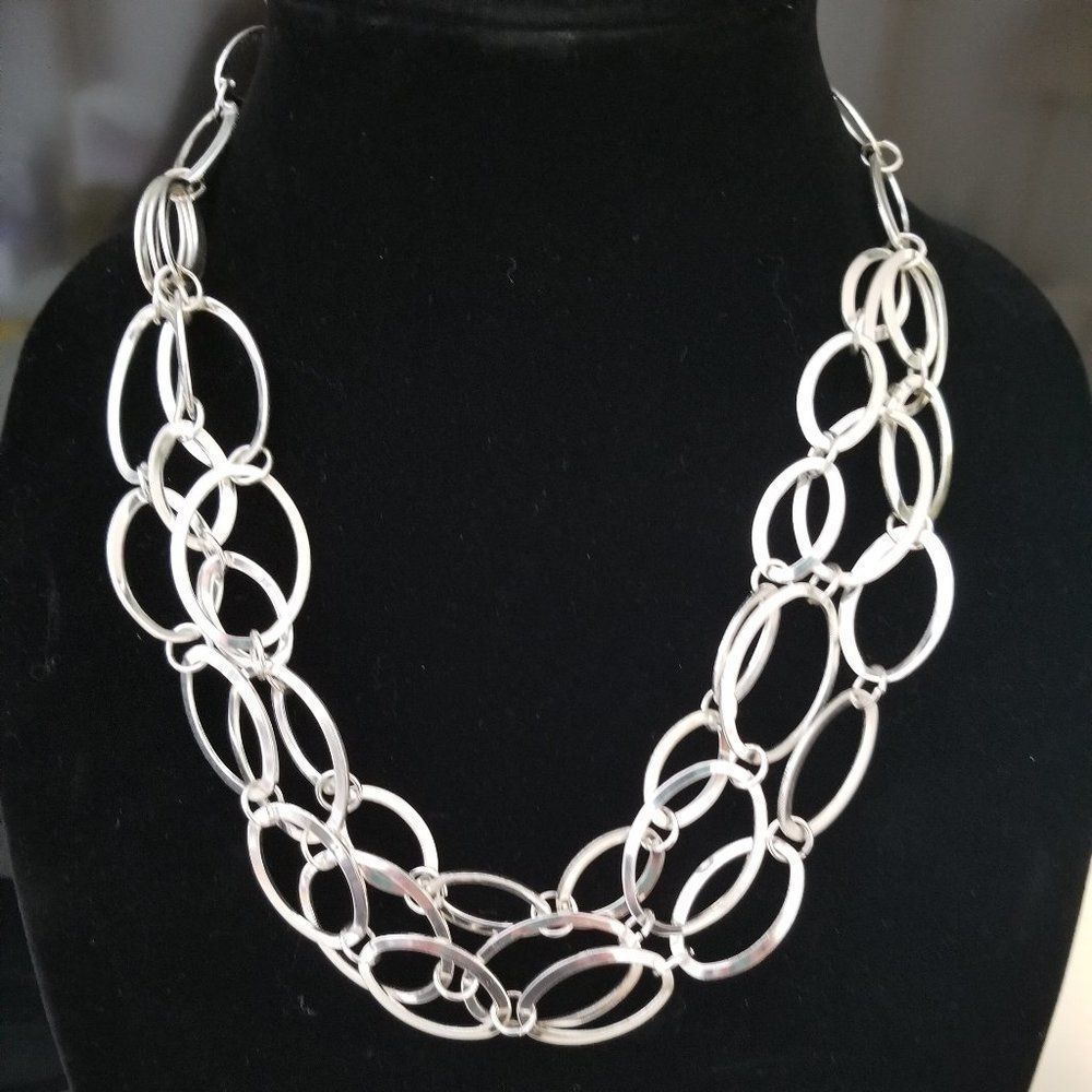 THREE STRANDS OF LIGHT SILVERTONE LOOPS NECKLACE